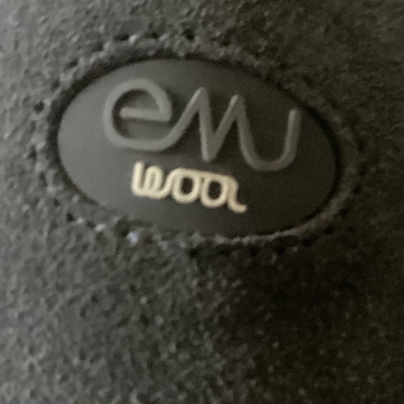 EMU Ribbon Wrap Gray Suede Wool lined tall boots Size: W7 - Picture 10 of 10